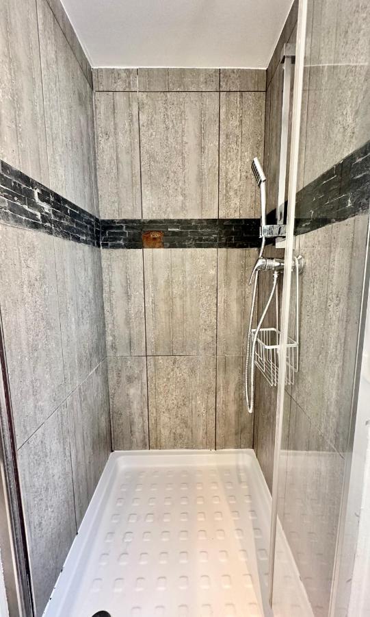 Apartment Avec Clim A 100m - 15min Centre Nizza